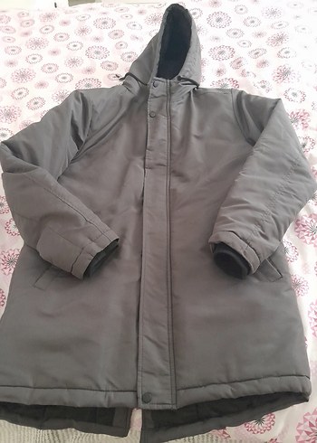 Gri Kapüşonlu Düğmeli Erkek Mont - Görsel 3