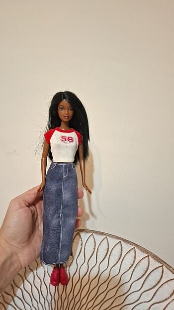 Barbie bebek 