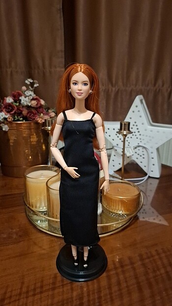 Barbie basics ikonik koleksiyon bebeği