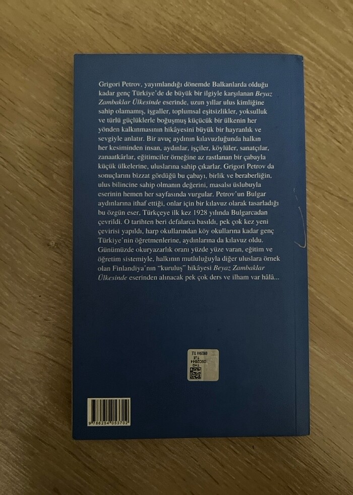 Grigori Petrov/Beyaz Zambaklar Ülkesinde - Görsel 2