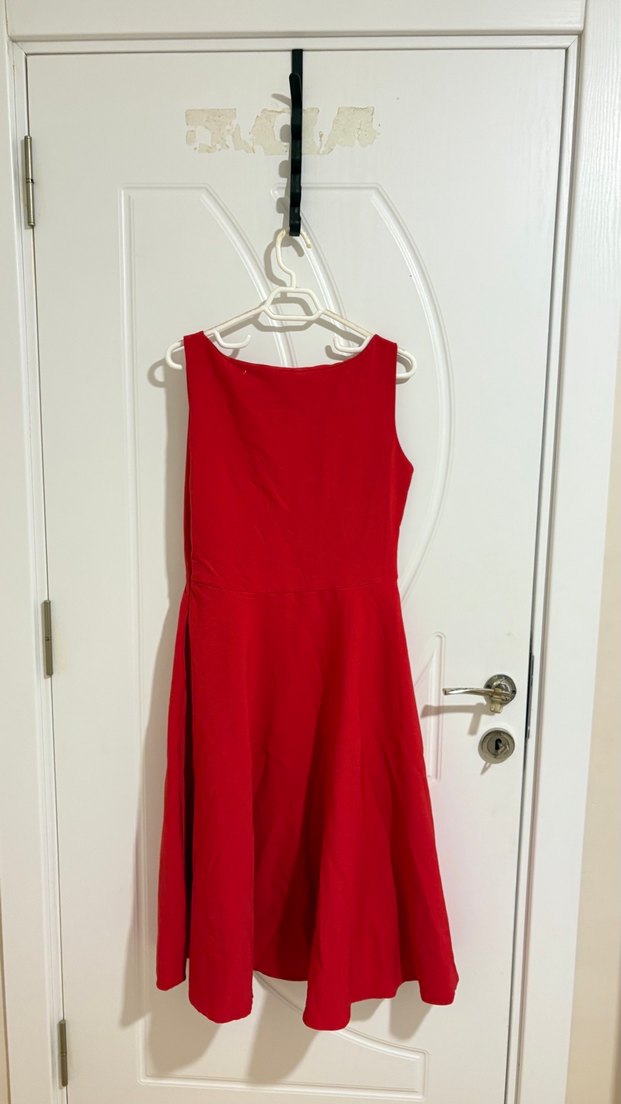 Kırmızı V Yakalı Midi Abiye Elbise - Görsel 3