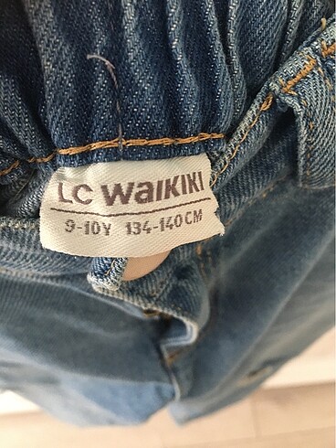 9 Yaş Beden Lcwaikiki kız çocuk kot pantolon