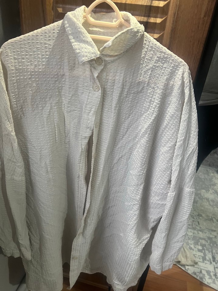 Kadın Beyaz Keten Düğmeli Gömlek - Görsel 3