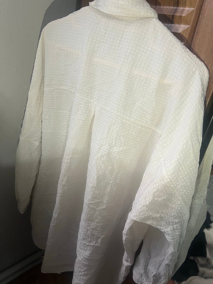 Kadın Beyaz Keten Düğmeli Gömlek - Görsel 5