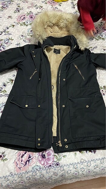 Zara mont