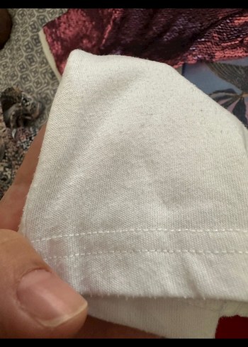 Twist Pull Pembe tişört , Kısa Kollu, Salaş