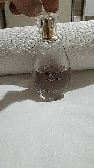 Avon Eva Alluring parfüm