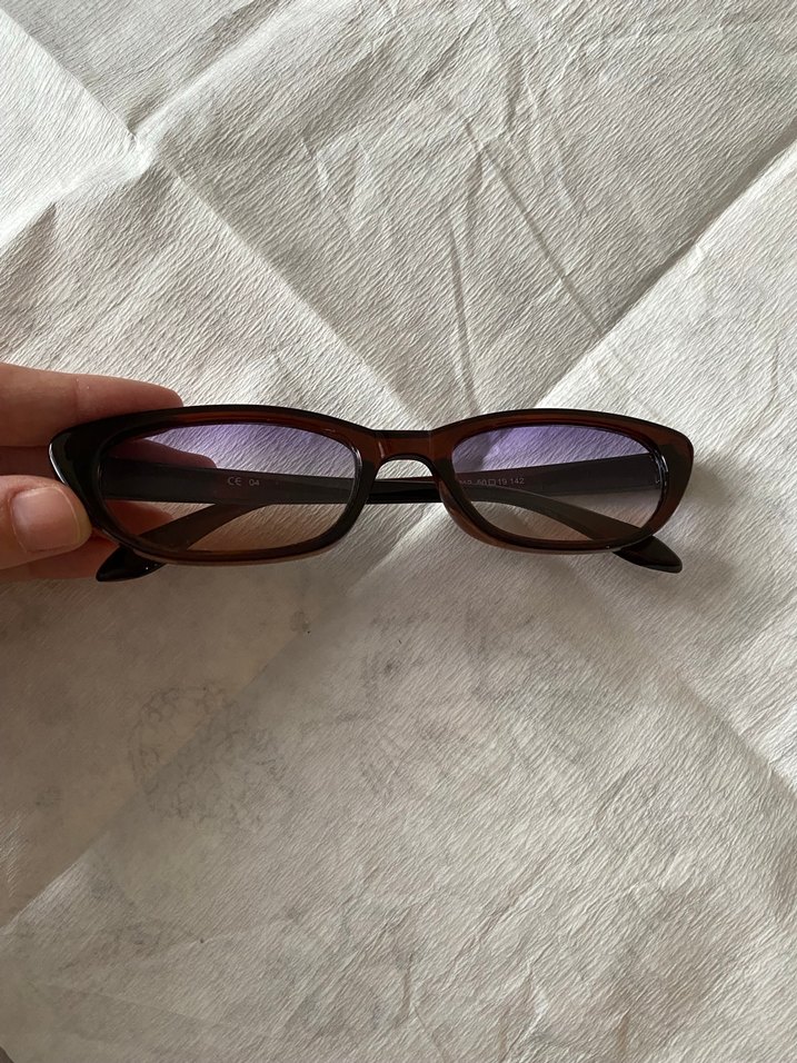 Kahverengi Şeffaf Retro Kadın Güneş Gözlüğü - Görsel 2