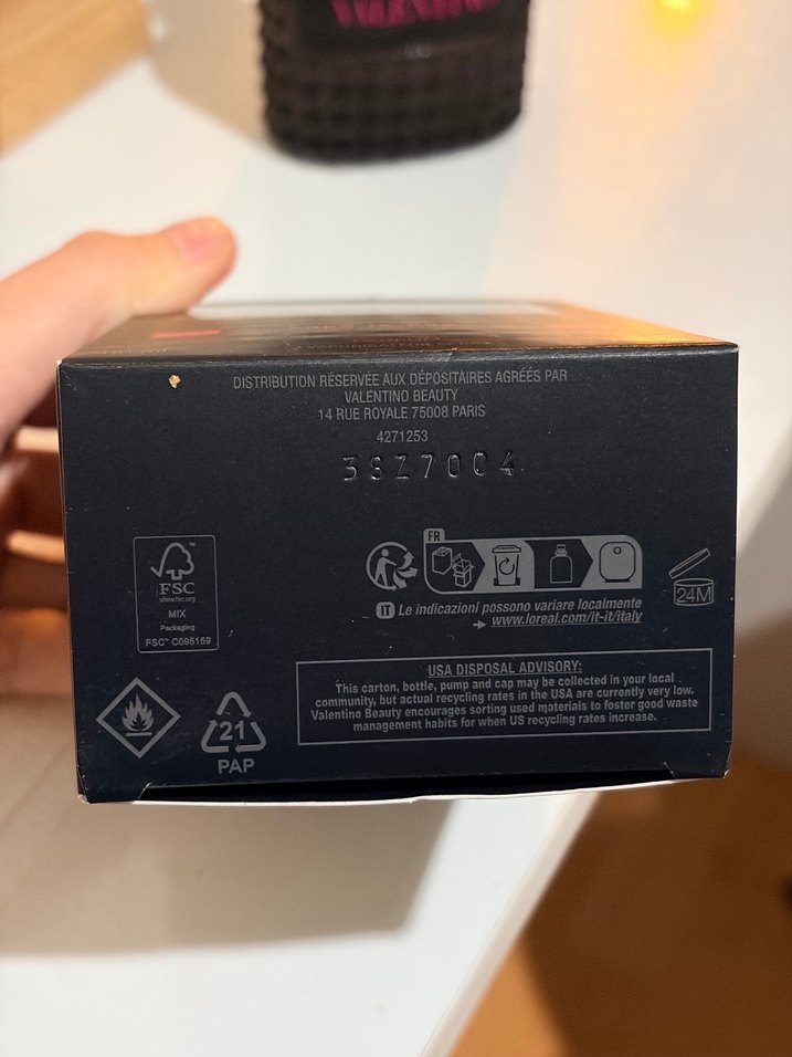 Orjinal Valentino Erkek Parfümü - Görsel 3