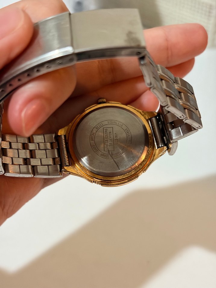 Parlak Altın Klasik Erkek Kol Saati - Görsel 3