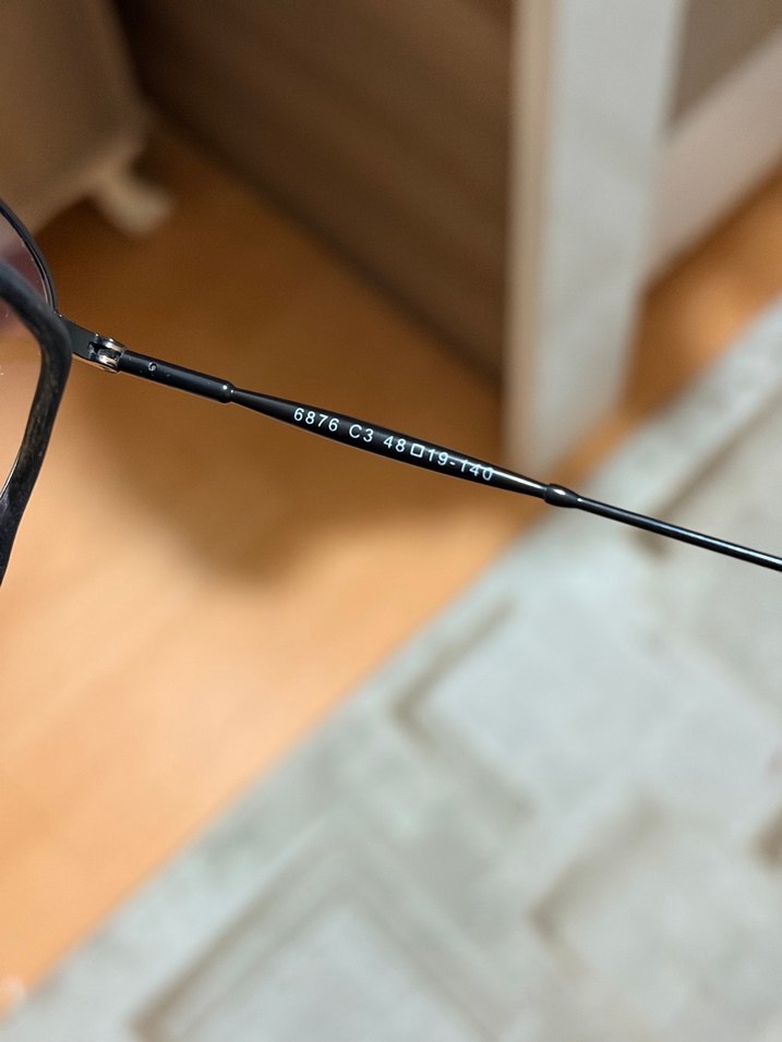 Şeffaf Siyah Kadın Gözlüğü - Görsel 2