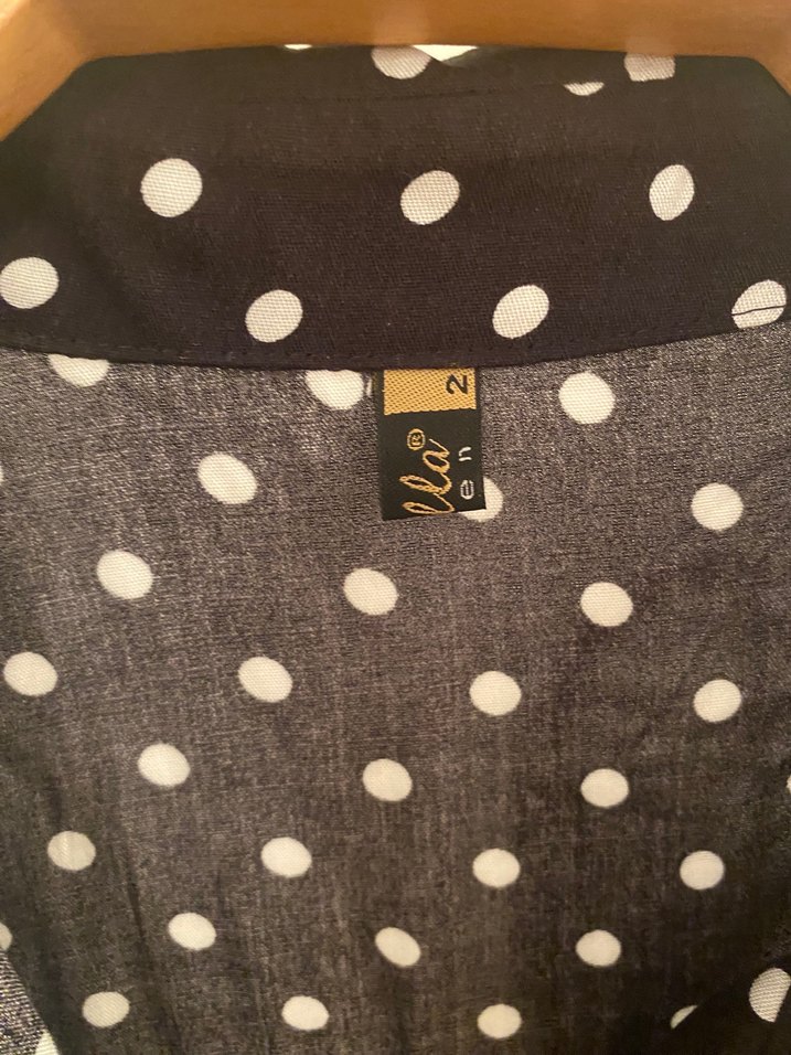 Uzun Kollu Siyah Puantiyeli Kadın Elbise - Görsel 3