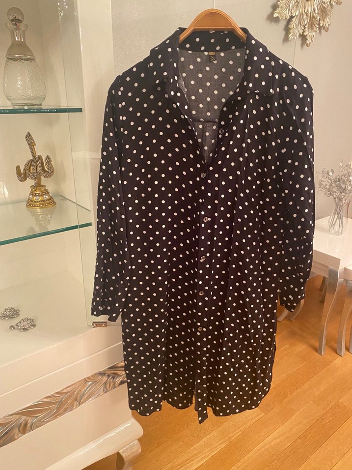 Uzun Kollu Siyah Puantiyeli Kadın Elbise - Görsel 2