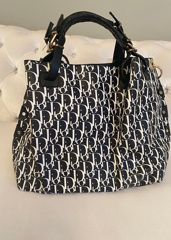 Klasik Siyah Baskılı Deri Kadın Çanta - Görsel 5