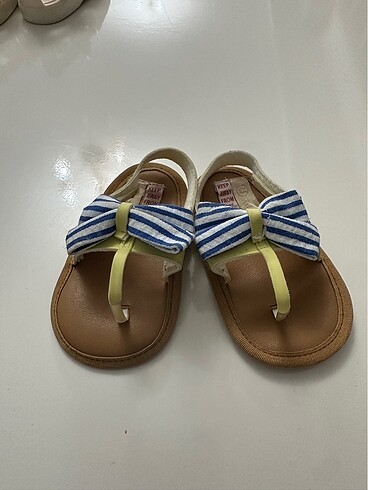 17 Beden lacivert Renk B&G store baby sandalet