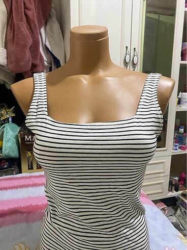 Bershka Elbise