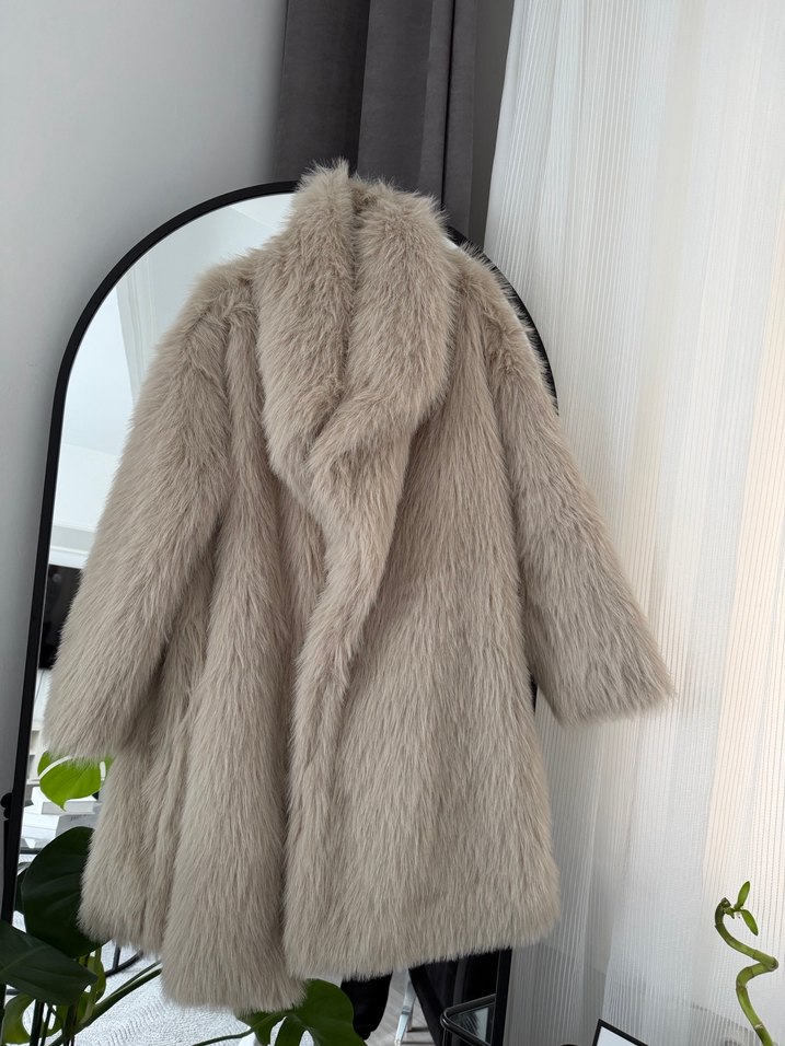 Kadın Bej Midi Kabarık Suni Kürk Mont - Görsel 3
