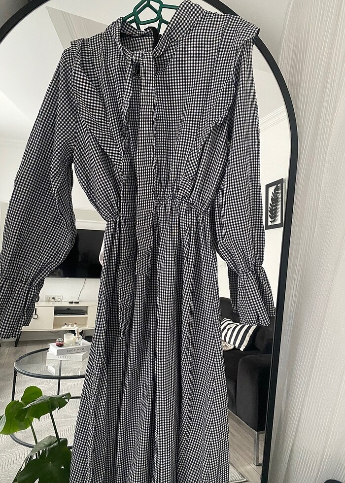 Siyah beyaz elbise - Görsel 3