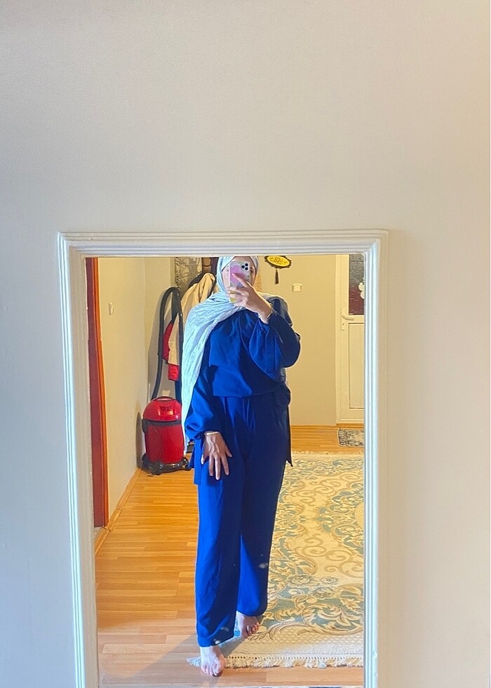 Lacıvet takım - Görsel 2