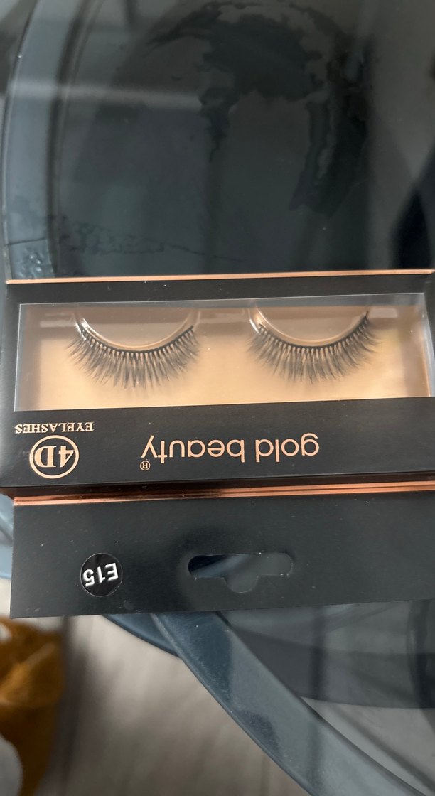 Gold Beauty 4D Parlak Sahte Kirpikler - Görsel 2