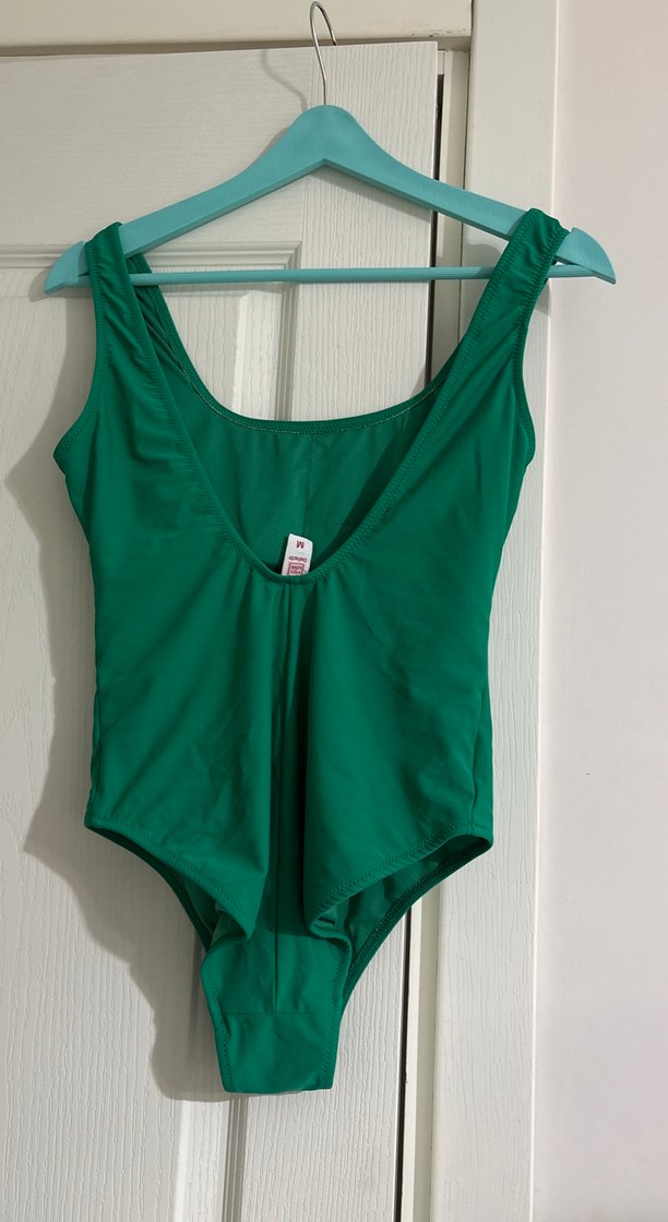 Kadın Yeşil Kolsuz Mayo - Görsel 2