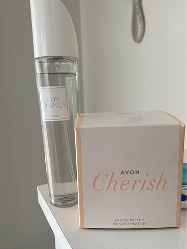 Avon avon cherish parfüm ve pur blanca parfüm