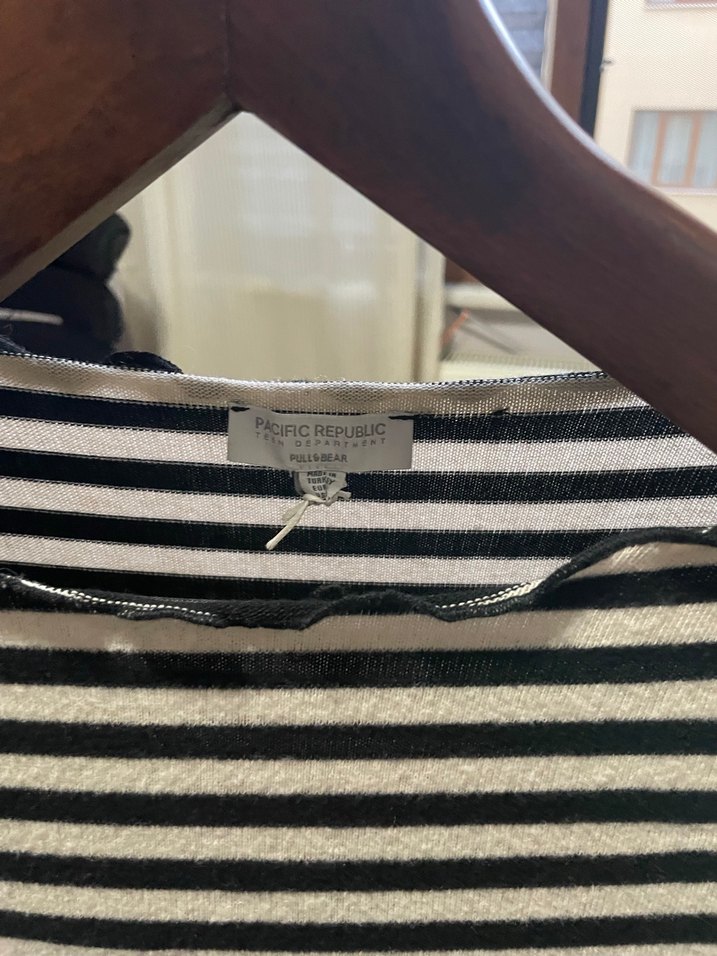 Uzun Kollu Çizgili Triko Bluz - Görsel 3