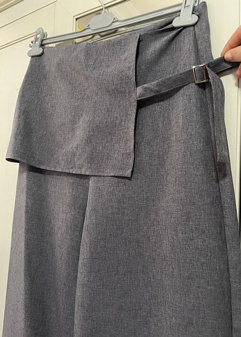 Kadın Gri Kemerli Uzun Kumaş Pantolon - Görsel 2