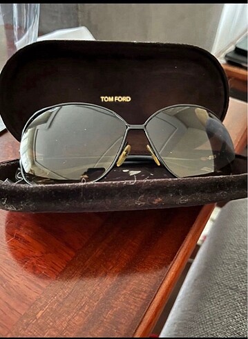 Tom Ford güneş gözlüğü