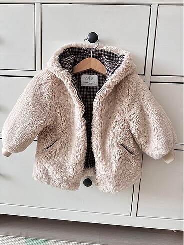 Zara peluş mont
