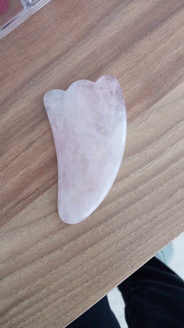 Diger Pembe Gül Kuvars Gua Sha Taşı - Görsel 3