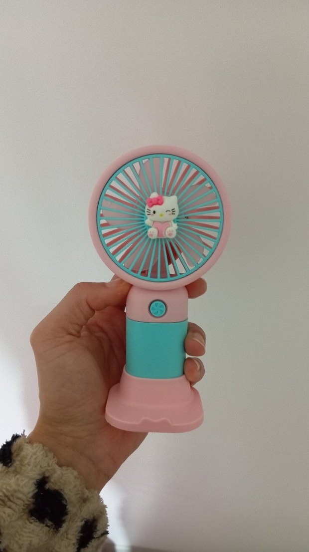 Hello Kitty El Vantilatörü - Görsel 2