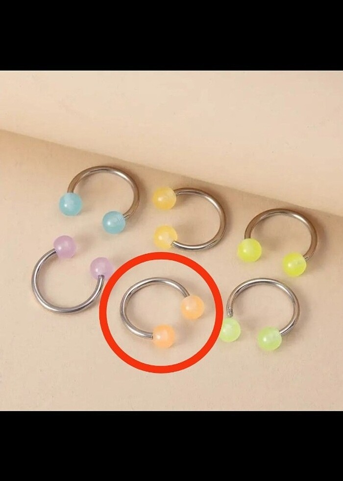 Karanlıkta Parlayan Piercing - Görsel 2