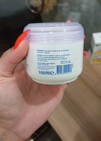 Diğer Uni Care Vazelin