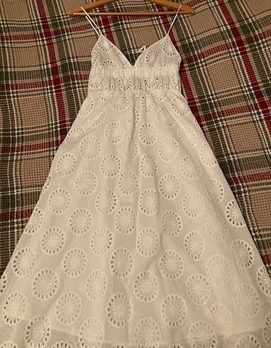 xs Beden Zara Fisto İşlemeli Elbise
