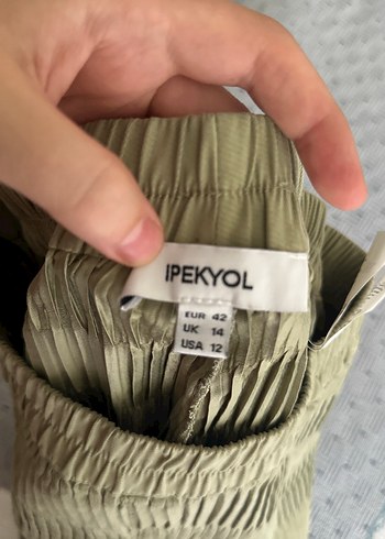 Kadın Pilili Midi Kumaş Pantolon - bir kez giyildi ipekyol mark