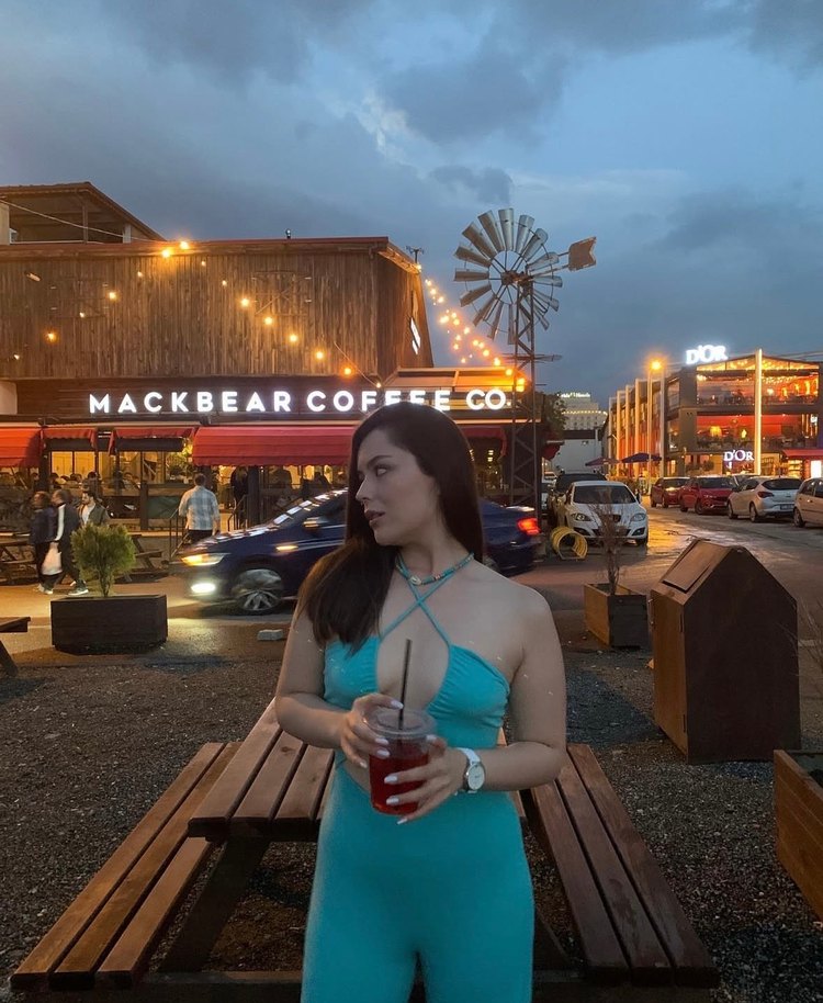 Bershka Turkuaz Transparan Detaylı Tulum - Görsel 2