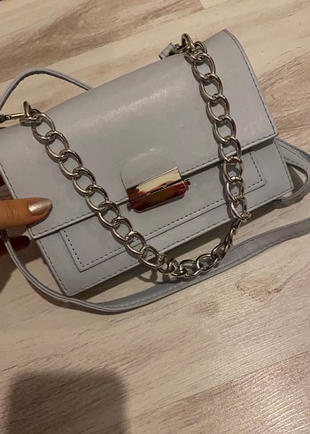 Gri Zincir Detaylı Deri Kadın Çanta - Görsel 2