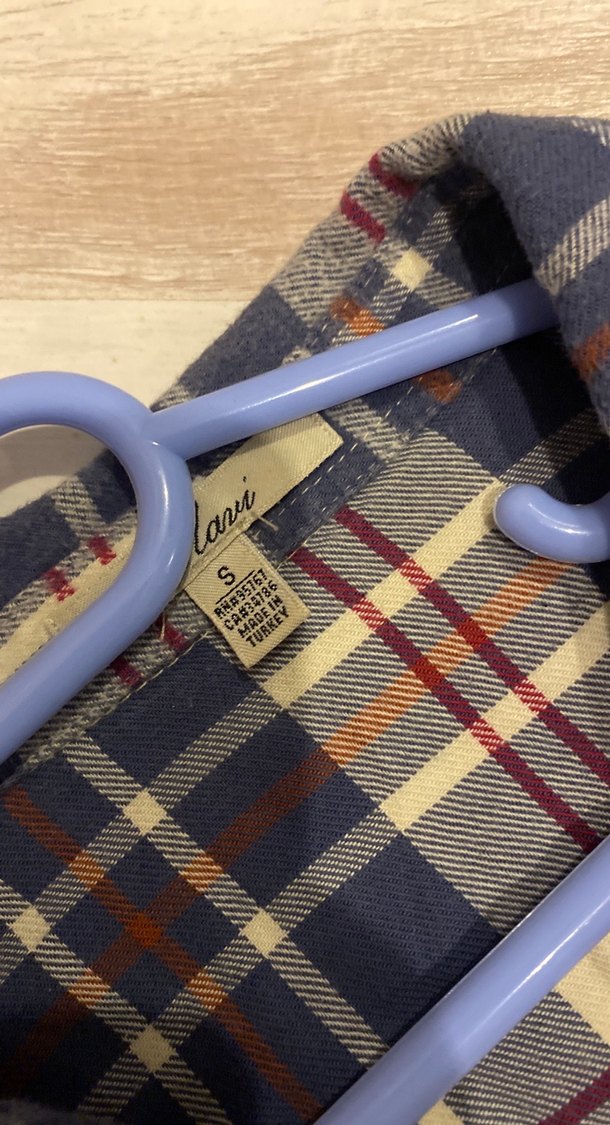 Düğmeli Çok Renkli Kadın Gömlek - Görsel 3