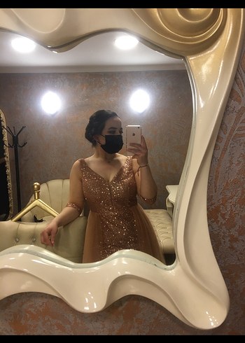 Parlak Altın Uzun Abiye Elbise - Görsel 3