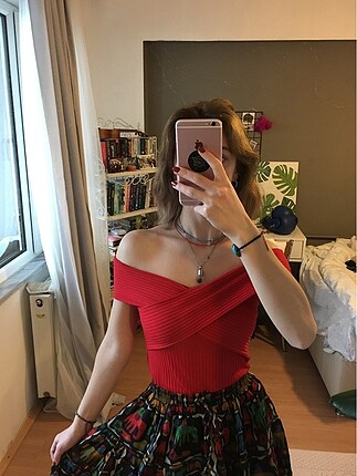 Zara Omuz dekolteli şık bluz