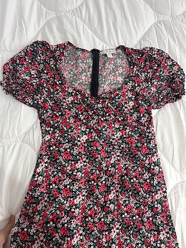 Çiçekli yazlık elbise - Görsel 4