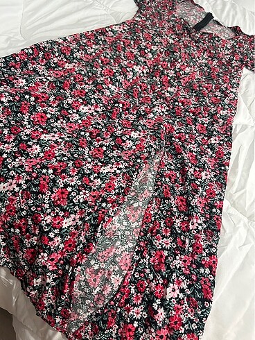 Çiçekli yazlık elbise - Görsel 3