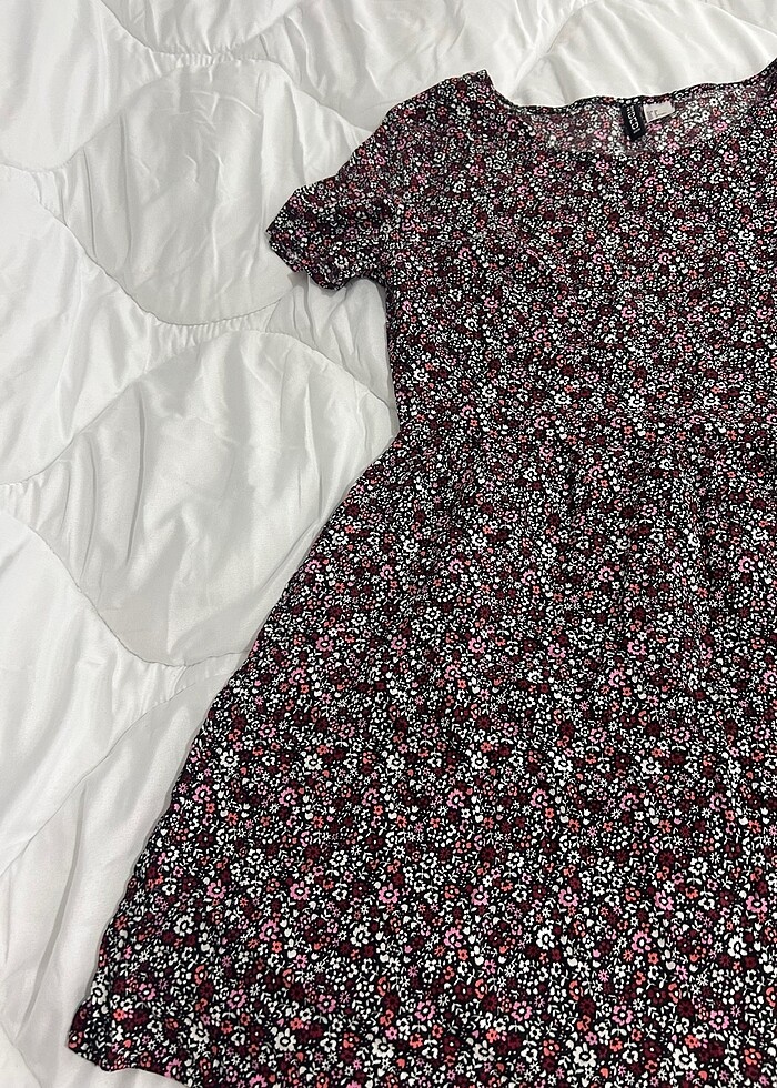 Yazlık kısa elbise - Görsel 4