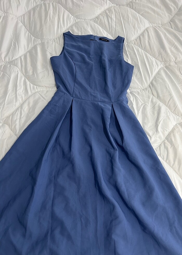 Mavi elbise - Görsel 4