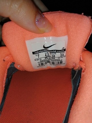 38 Beden pembe Renk Orjinal Nike Spor Ayakkabı 