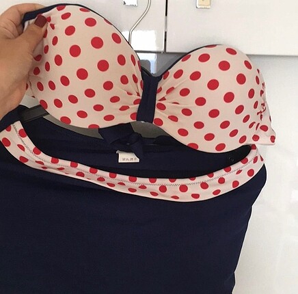 Puantiyeli Bikini takımı