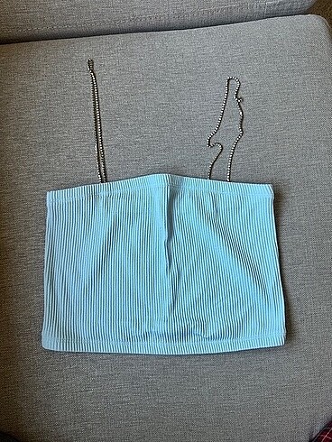 Taş askılı mavi bluz crop