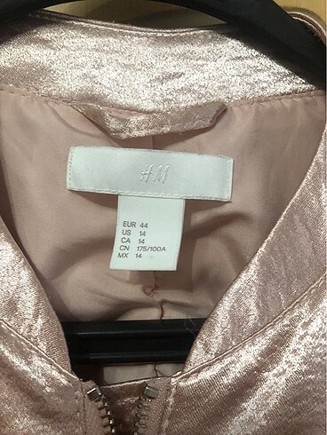 H&M H&M parlak ceket