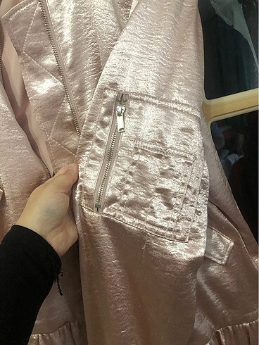 xxl Beden ten rengi Renk H&M parlak ceket
